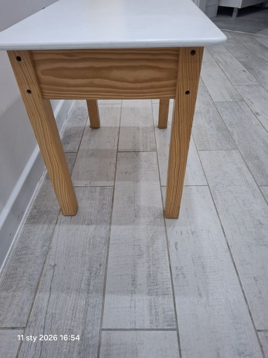 Kpl stolik + 2 krzesełka