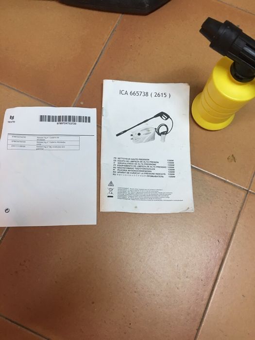 Máquina de lavar á pressão