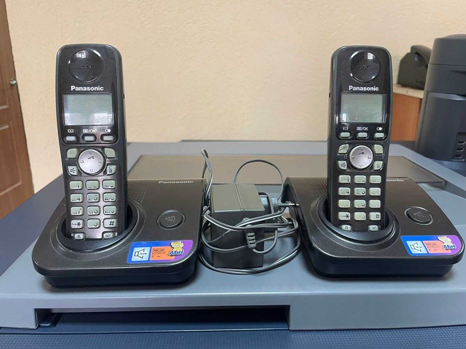 ПРОДАМ Телефони Panasonic KX-TG7207UA