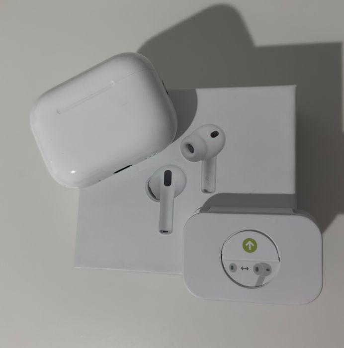 Fones bluetooth - Novos na caixa - Cancelamento de Ruído