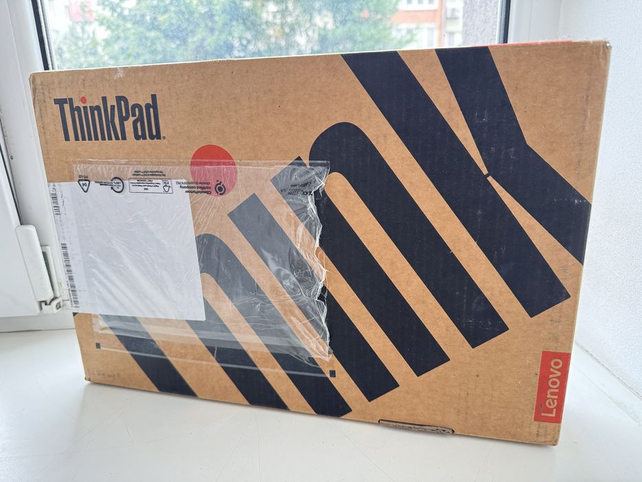 Ноутбук Lenovo ThinkPad P14s Gen 4 AMD Ryzen 7 PRO 16ГБ/512ГБ