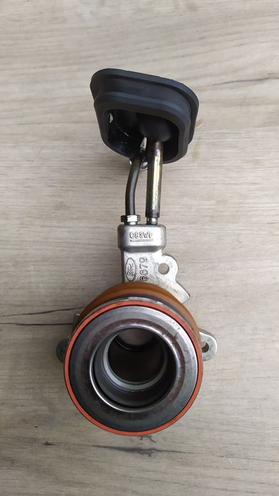 Вижимний циліндр підшипник зчеплення Мондео мк1 мк2 1.6,1.8,2.0,2.5 бе