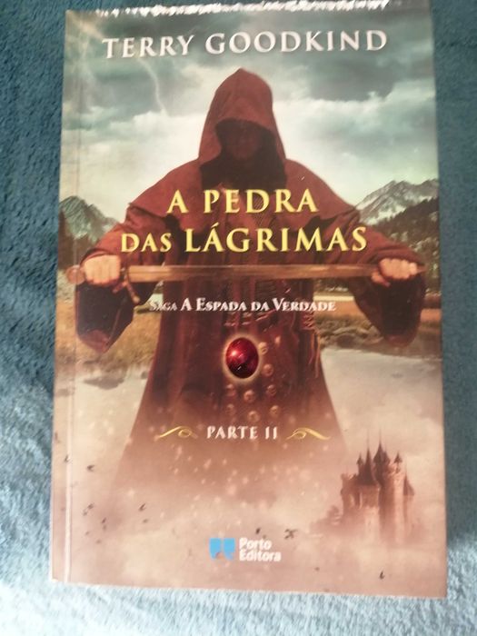 Três Primeiros livros da Saga de Terry Goodkind + Jardins da Lua de Stephen Erikson