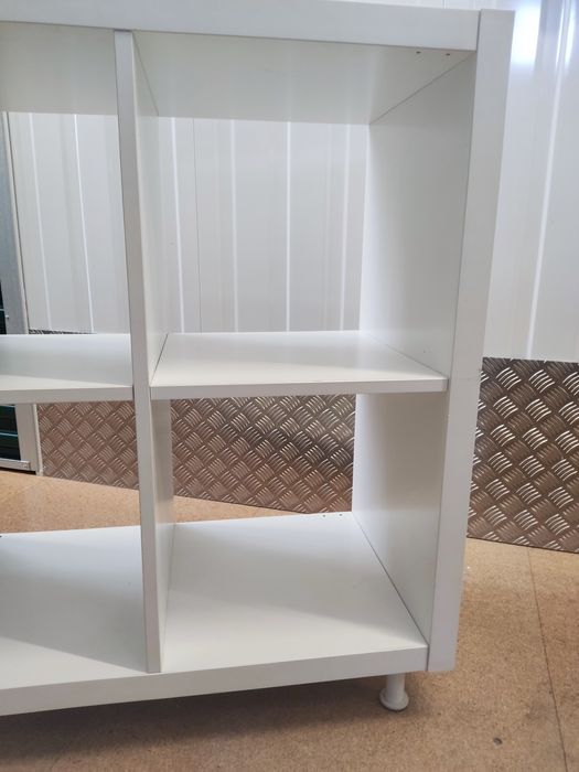 Estante Kallax IKEA (RESERVADA)