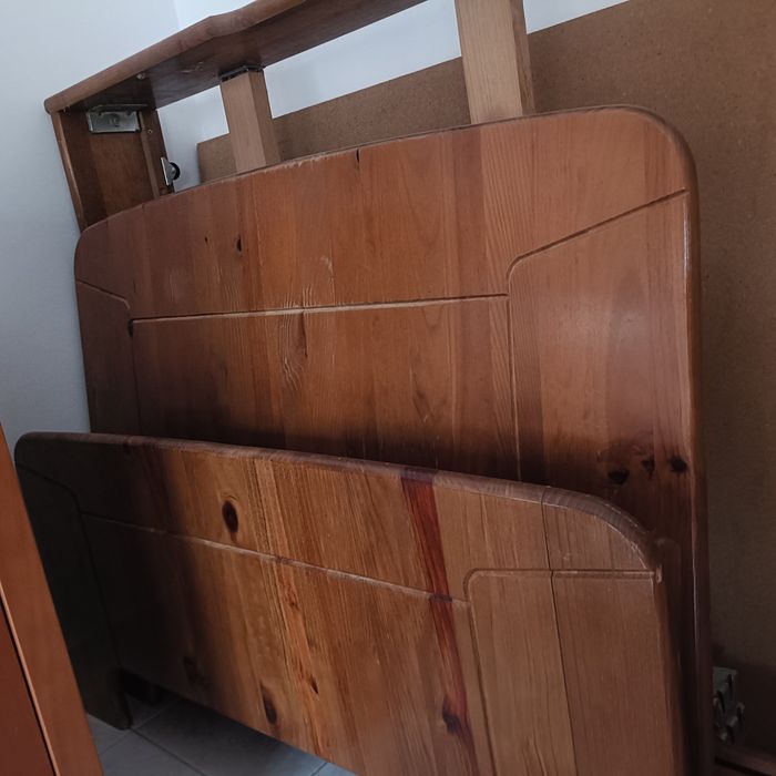 Cama solteiro sem colchão