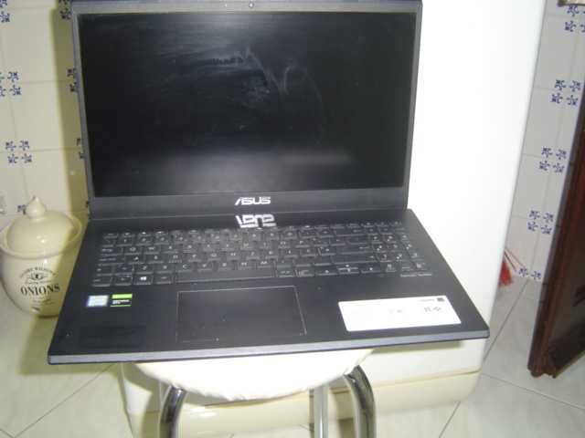 Portatil Asus X571GT Peças