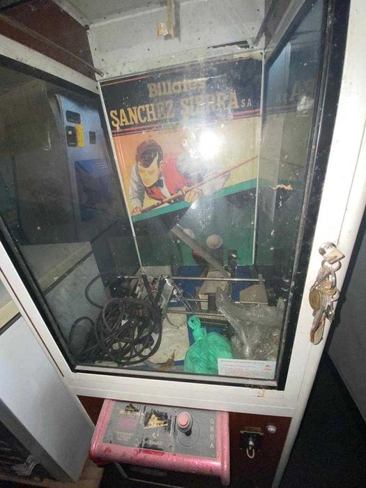 Grua - Máquina Peluches