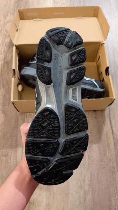 Asics NYC GEL grey