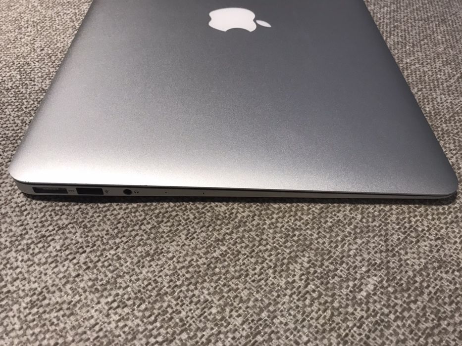 Apple MacBook Air 13'' (abr2018) i5-1,8GHz | 8GB RAM | 128GB SSD64738399573249122