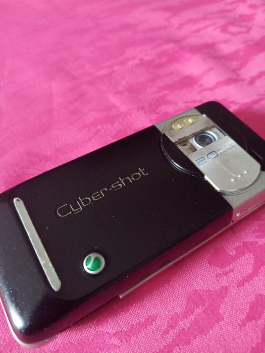 Sony Ericsson K550i Cyber-shot | Ретро телефон 2000-х