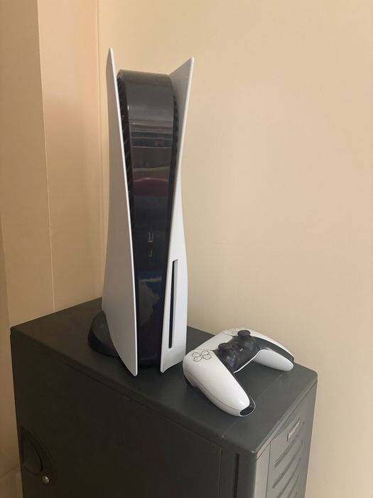 PS5 z napędem + DualSense | Bardzo dobry stan