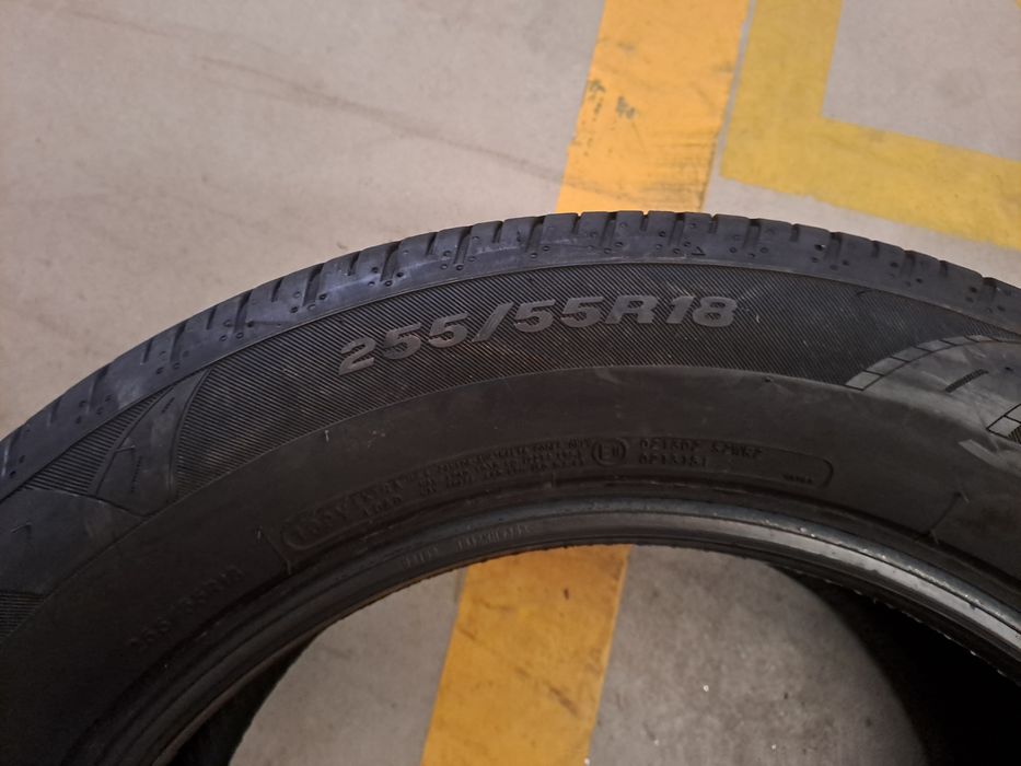 2 pneus semi novos 255/55r/18