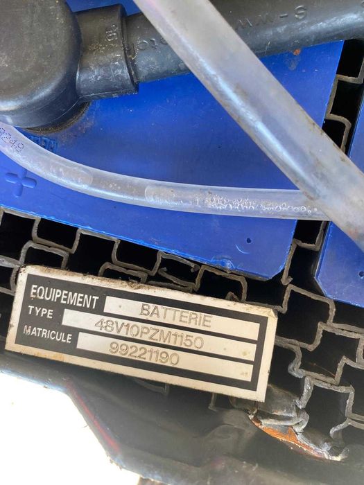 Magazyn energii fotowoltaika bateria HAWKER 48V 1150Ah