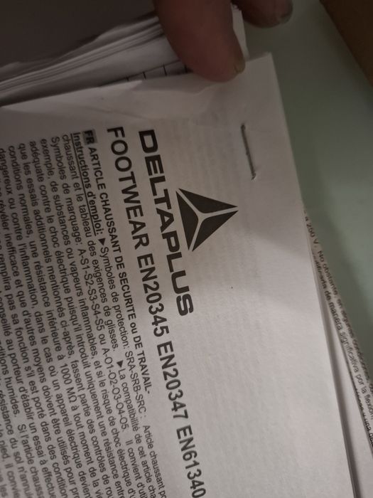 Calcado Segurança DeltaPlus Miami S2 SRC  NR48