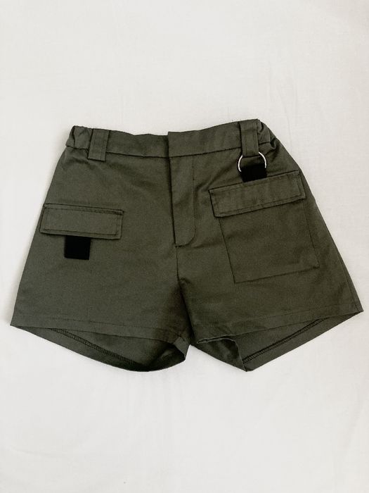 Oliwkowe/khaki szorty cargo Cropp z gumką w pasie r. M/L