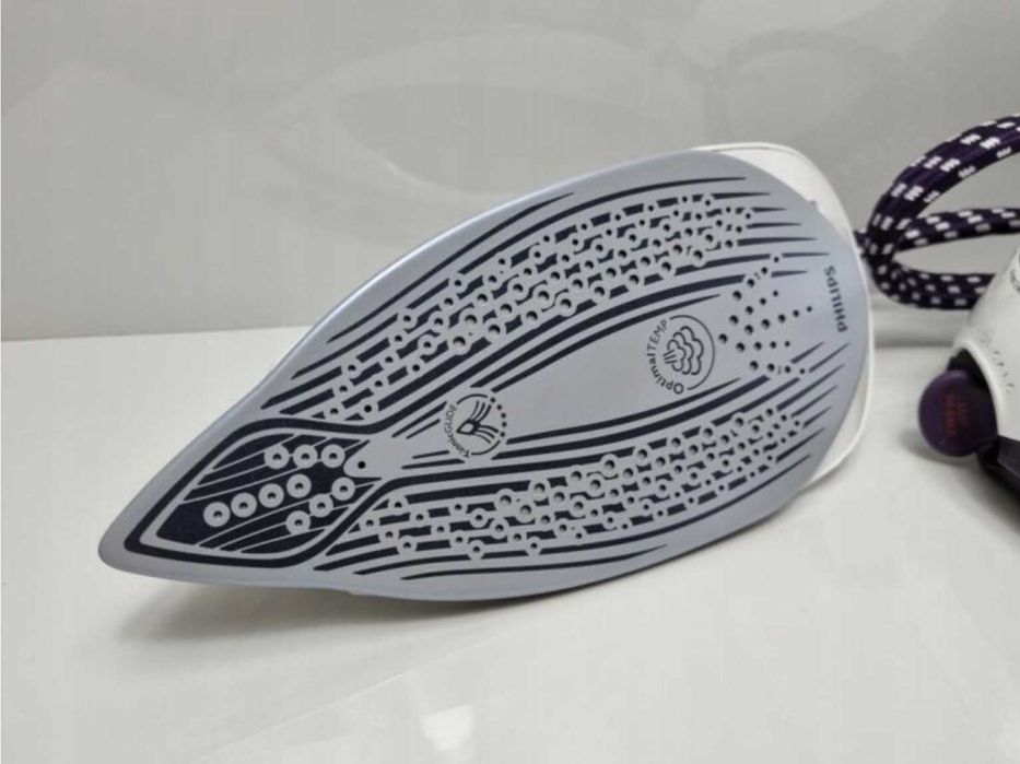 WYSOKI MODEL Stacja parowa Philips PerfectCare Elite Plus SERIA 9