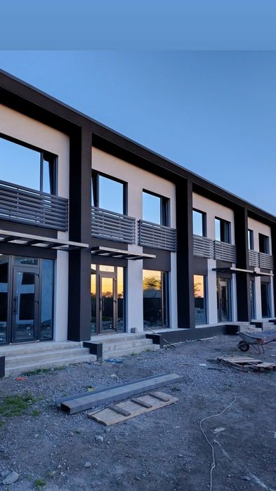 Продаж квартири 85м2 у таунхаусі за Жадова, котеджне містечко, огорожа