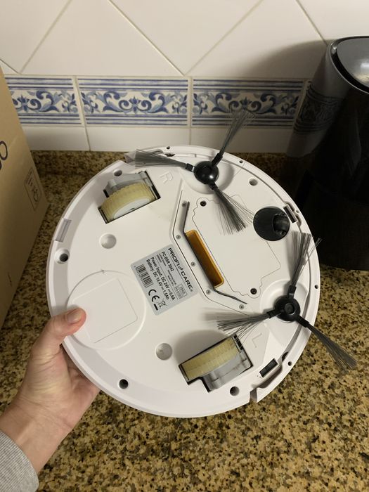 Robô aspirador otimo estado