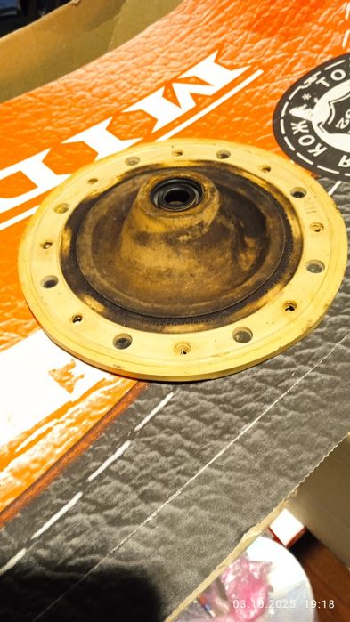 На разборку - стиральная машинка АУРИКА 120-1. ОБА двигателя