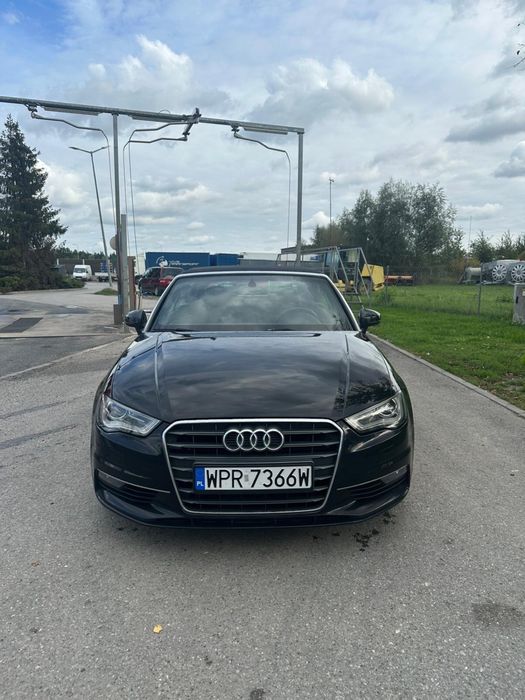 AudiA3 Cabrio z 2014 roku