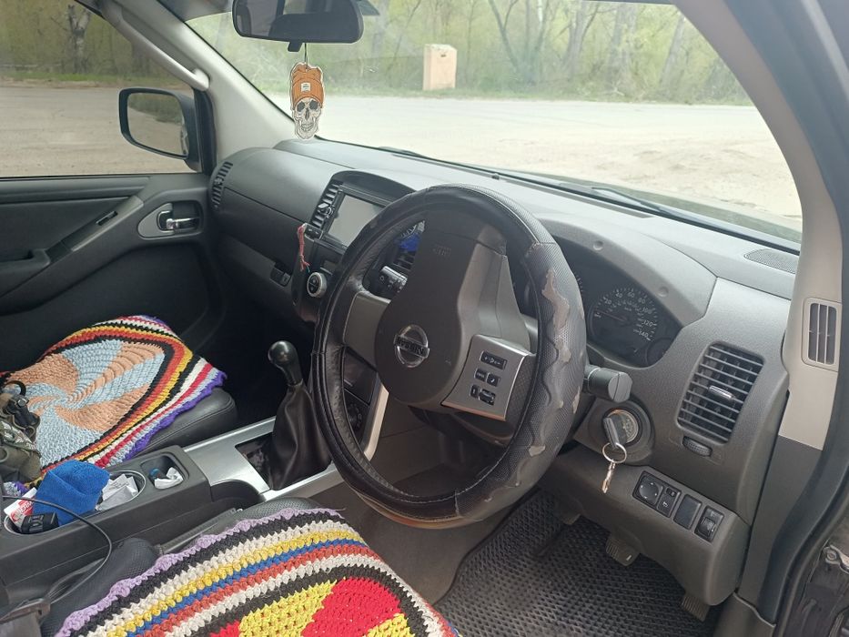 Nissan Navara D40