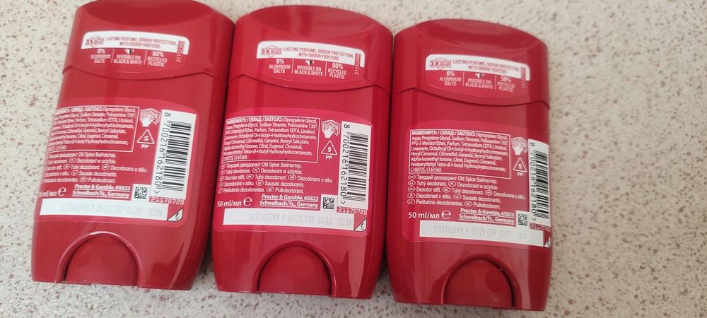 Sprzedam pięć antyperspirantów old Spice White water