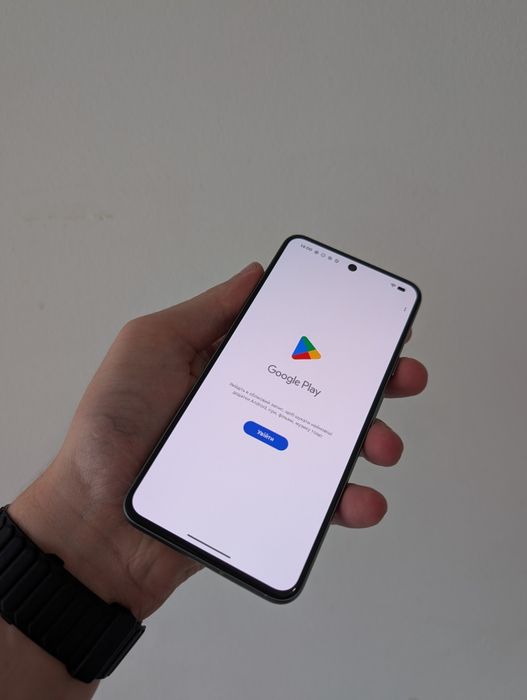 Google Pixel 8 Hazel 8/128gb Neverlock Гарний стан!