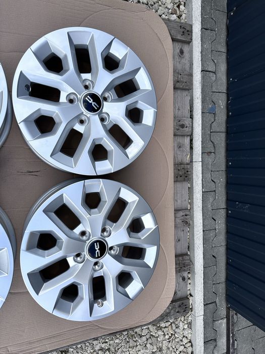 4xfelga aluminiowa 16” DACIA DUSTER (5x114,3 ET50) - nowe