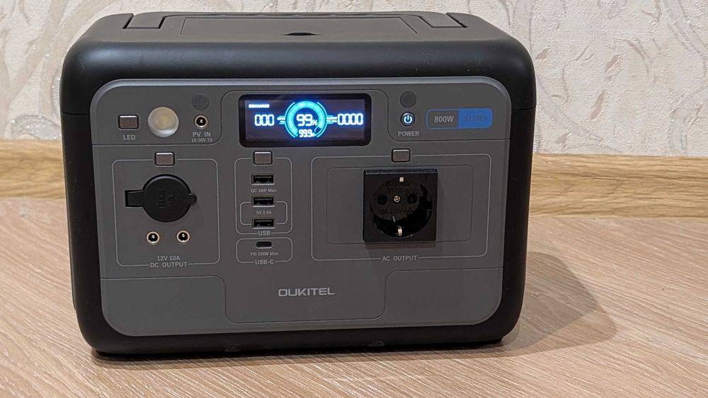 Зарядна станція Oukitel P800E Plus. Євровиделка