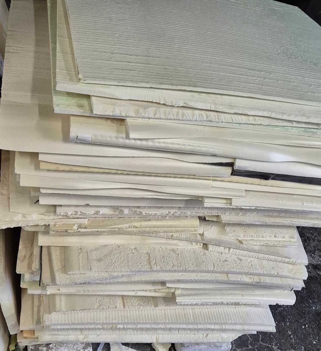 płyta poliuretanowa pianka płyta izolacyjna ścinki pianki PIR