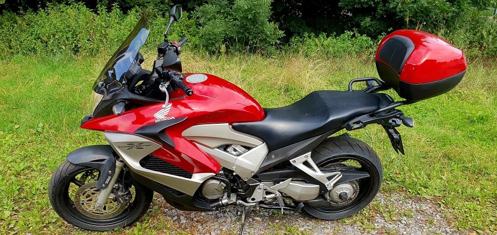 vfr 800 x crossrunner    stan bdb dl 650 tracer varadero