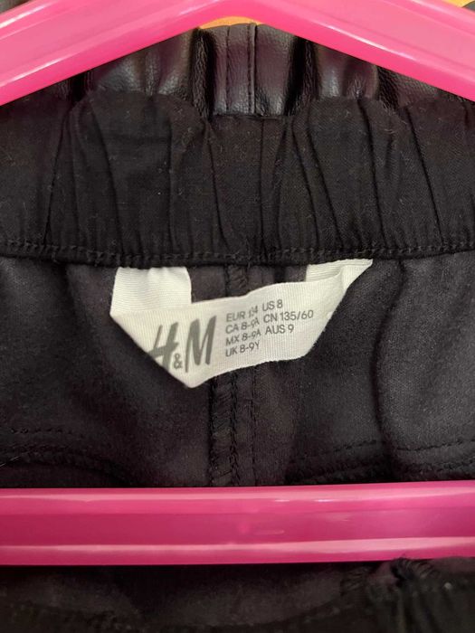 Saia de menina da H&M (tipo pele)