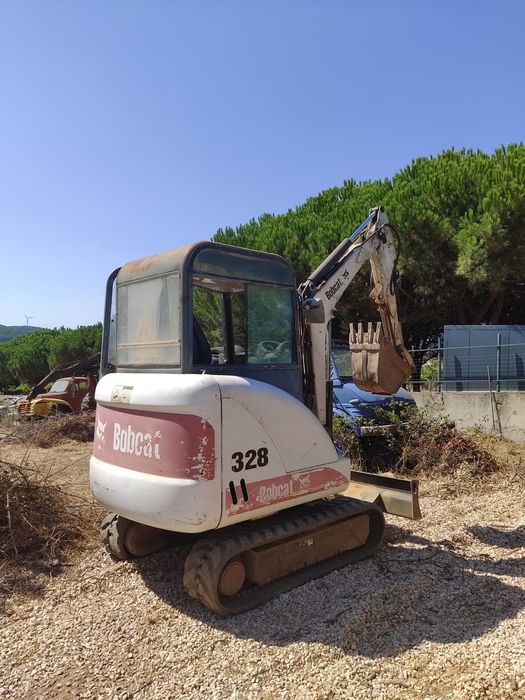 Mini giratoria Bob cat 328