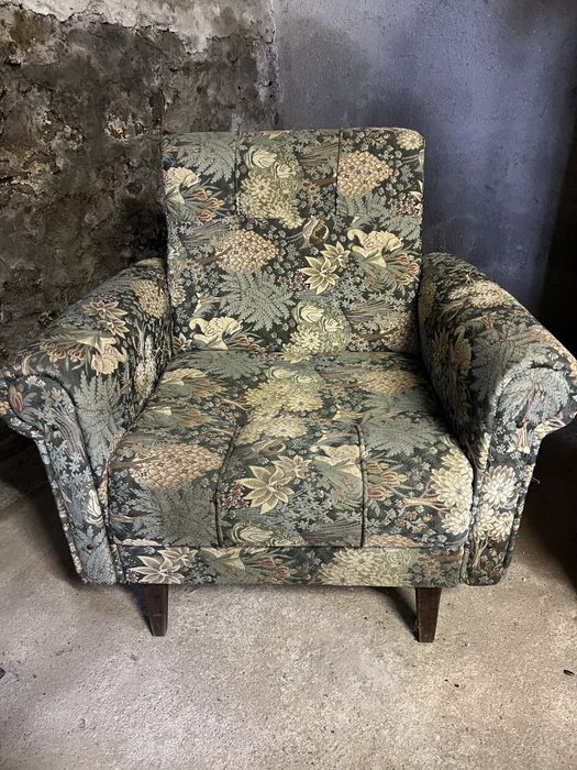 Poltrona em muito bom estado