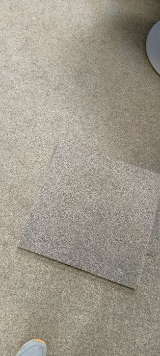 Oddam za darmo wykładzinę