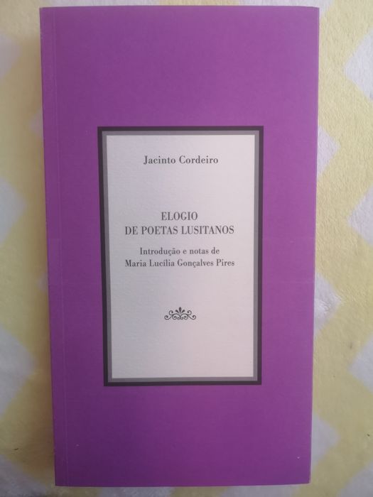 Livro Elogio de poetas lusitanos