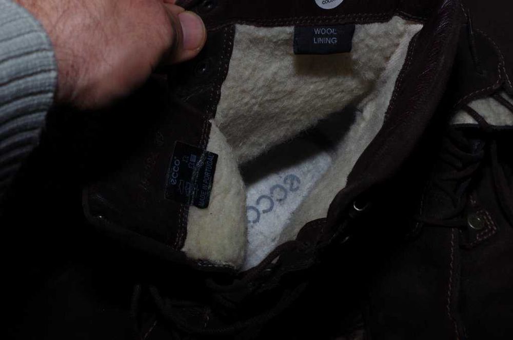 Zimowe damskie buty 39 Ecco ocieplane skóra