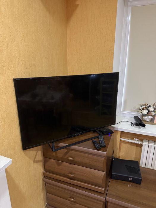 Телевізор Sony Bravia 40″ Full HD + Smart TV приставка в подарунок