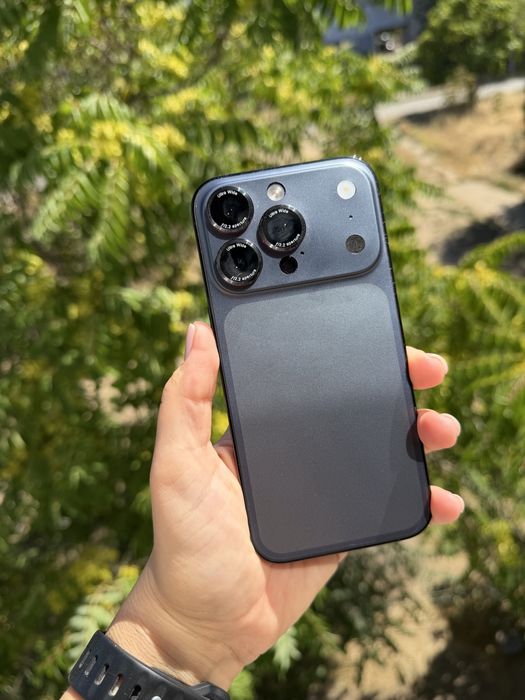 Продам  iphone 14pro 128 black