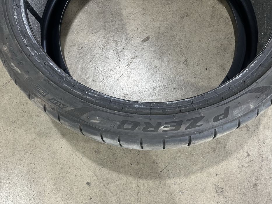 2 Pneus Pirelli Pzero 285/35r23