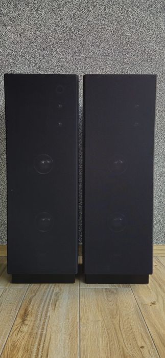 Wzmacniacz Yamaha + kolumny 2 szt Universum lautsprecherbox 500 watt.