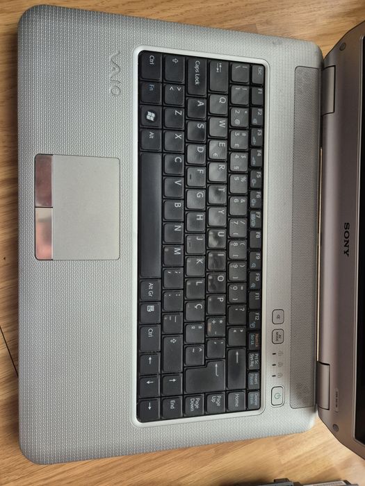 Sony vaio vgn ns11m