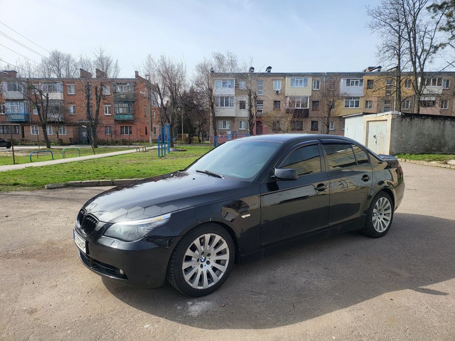 Продам BMW E60 5-серія 2,2л.2004