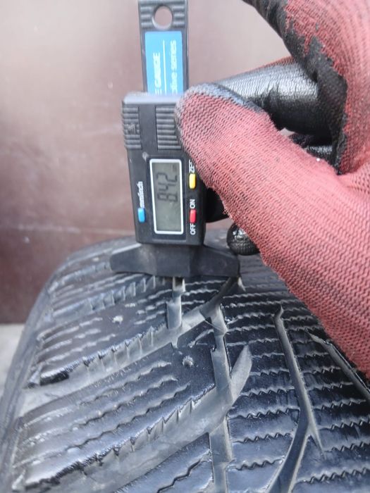 Шини 8мм зима Nexen 225/50r 17