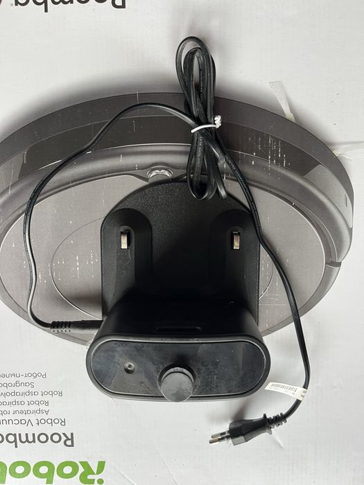 Roomba 697 iRobot komplet