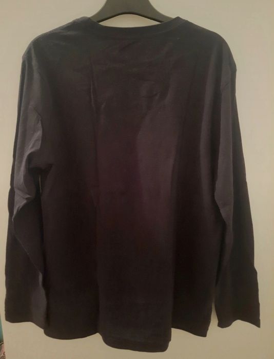 Camisola preta element