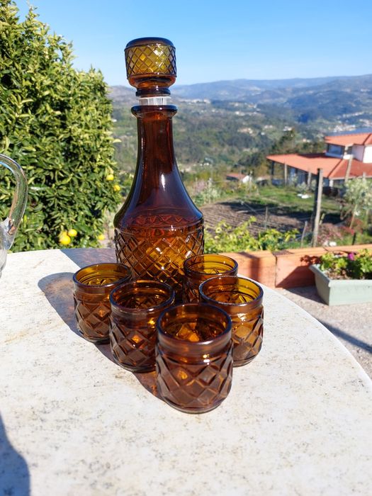 Licoreira antiga 25cm
