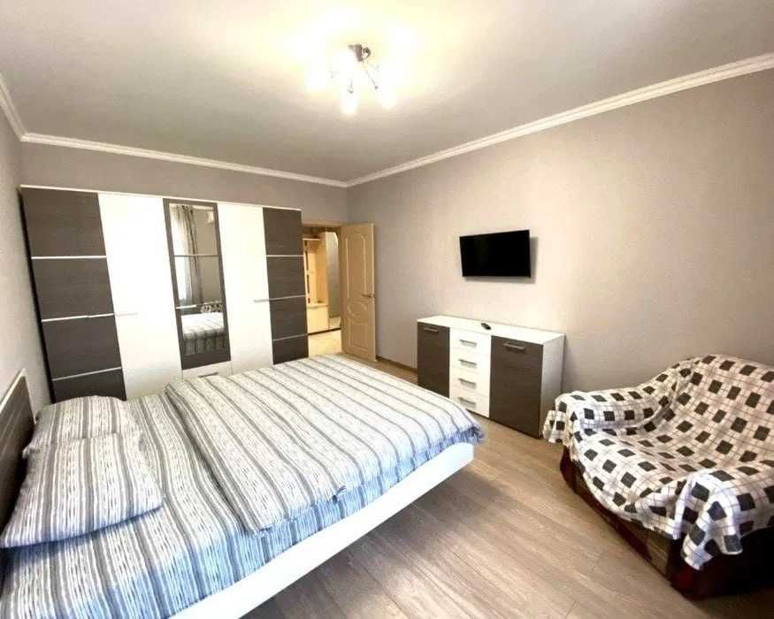 ApartPoltava  Однокімнатна квартира в ЦЕНТРІ міста поряд КОРПУСНИЙ сад