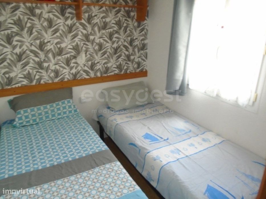 Bungalow T3 situado no Complexo Land`s Hause Bungalow`s Burinhosa P...