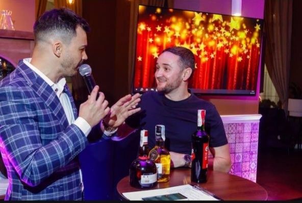 Ведучий Київ‼️ Весілля, корпоратив, ювілей | Ведущий, DJ, музика, шоу-програма